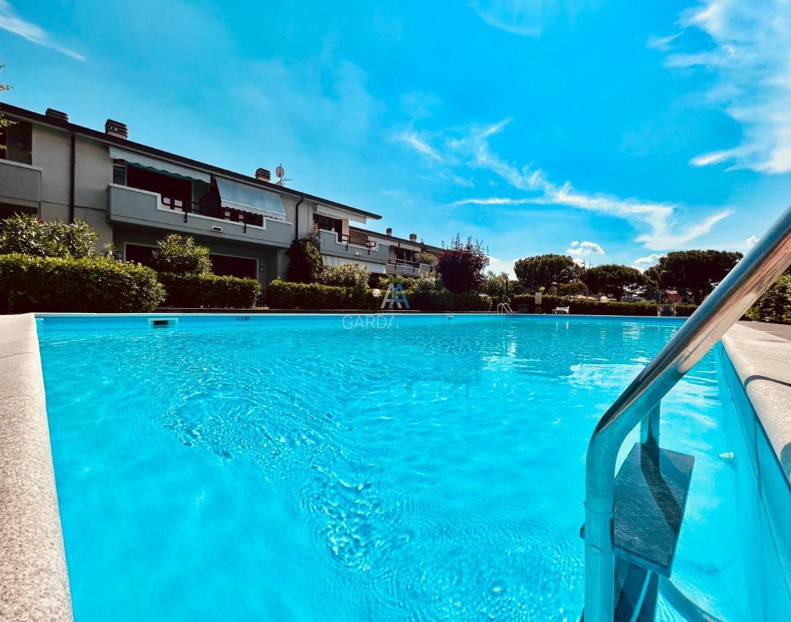 Perseo Apartment - 200M Dal Lago Di Garda Sirmione Ngoại thất bức ảnh