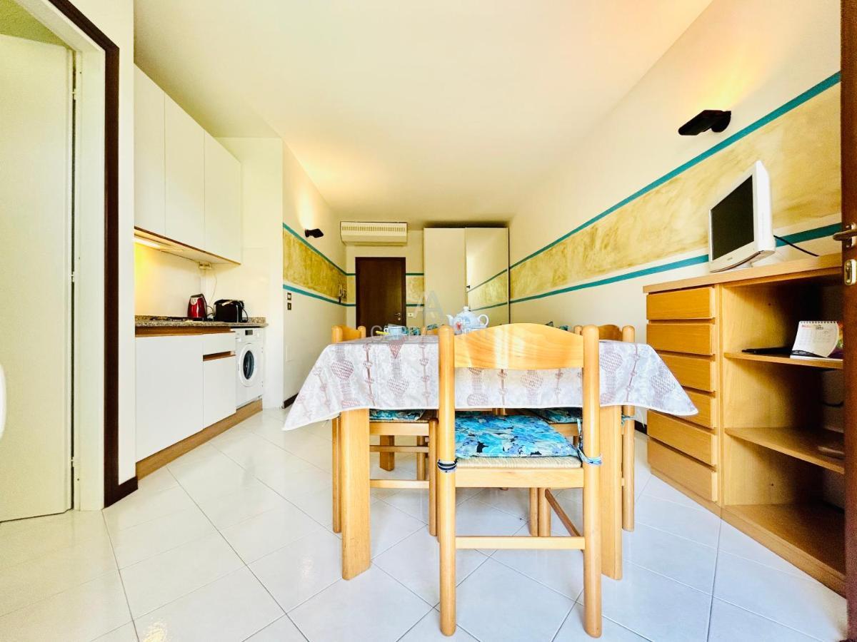 Perseo Apartment - 200M Dal Lago Di Garda Sirmione Ngoại thất bức ảnh